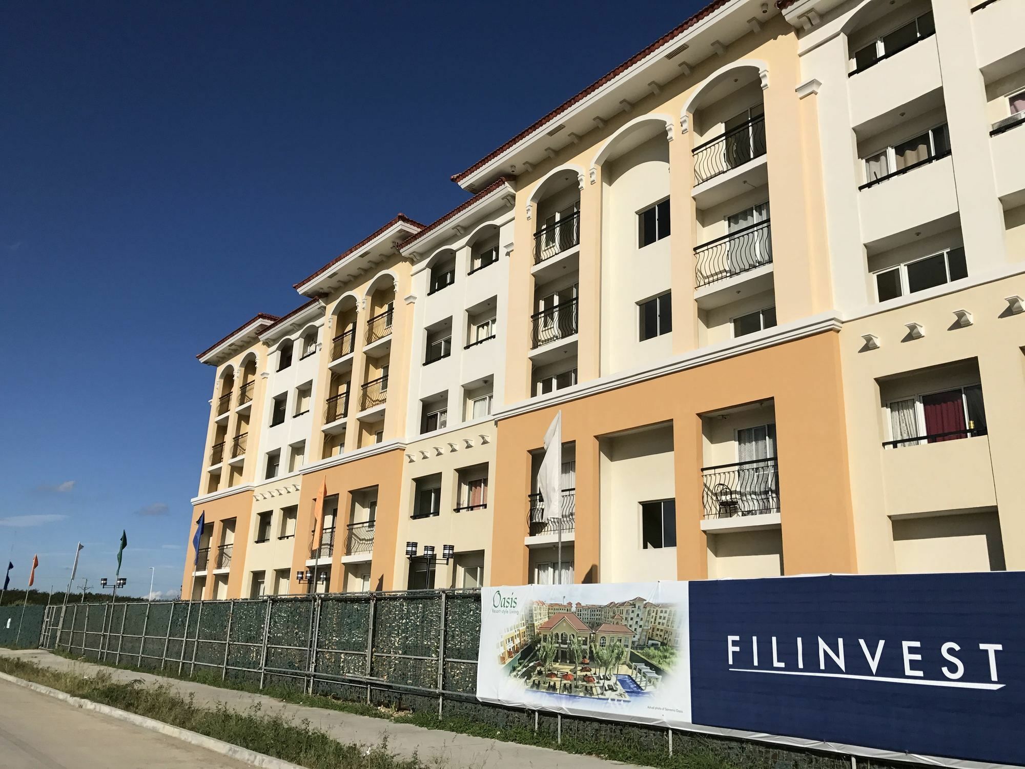 San Remo Oasis Serviced Apartments Cebu Stadt Exterior foto